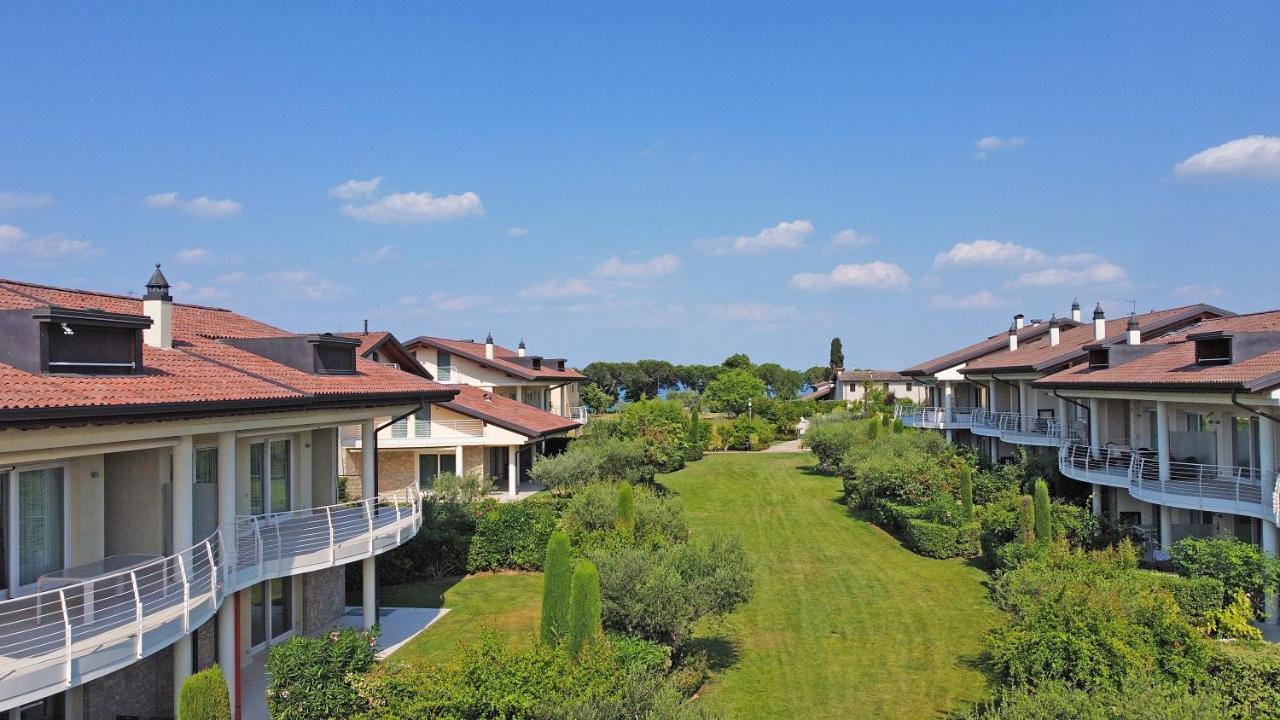 Giulia Luxury Apartment ซีร์มิโอเน ภายนอก รูปภาพ